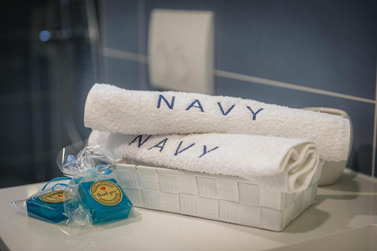 Apartments Olivia & Navy, Silo Екстериор снимка