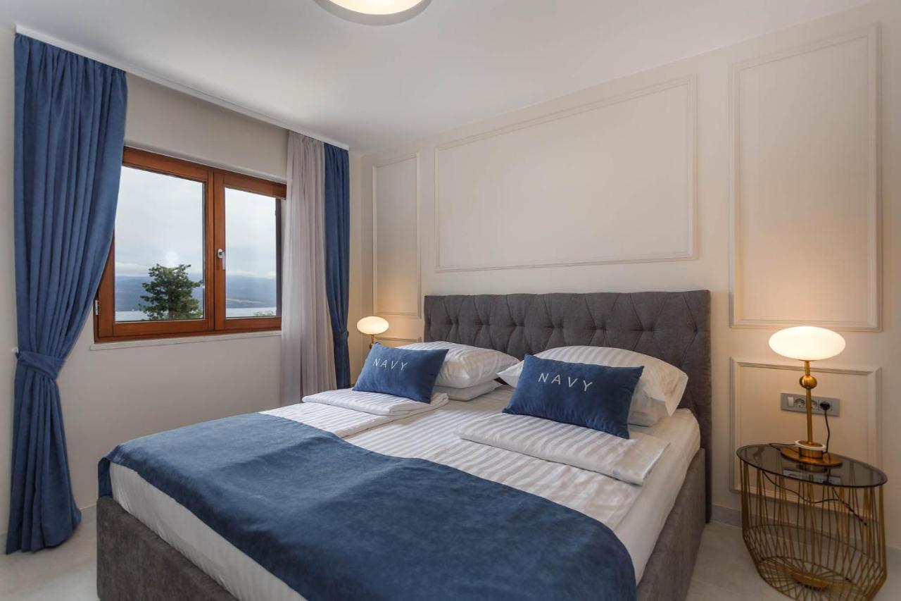 Apartments Olivia & Navy, Silo Екстериор снимка