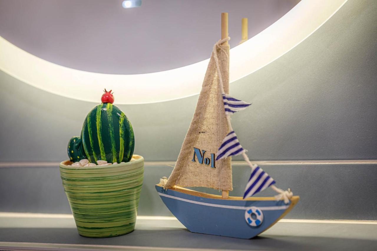 Apartments Olivia & Navy, Silo Екстериор снимка