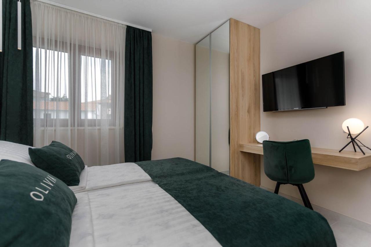 Apartments Olivia & Navy, Silo Екстериор снимка