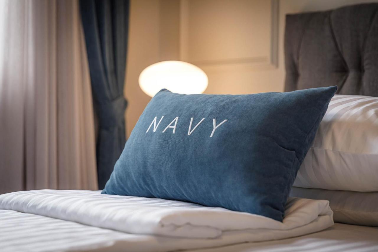 Apartments Olivia & Navy, Silo Екстериор снимка